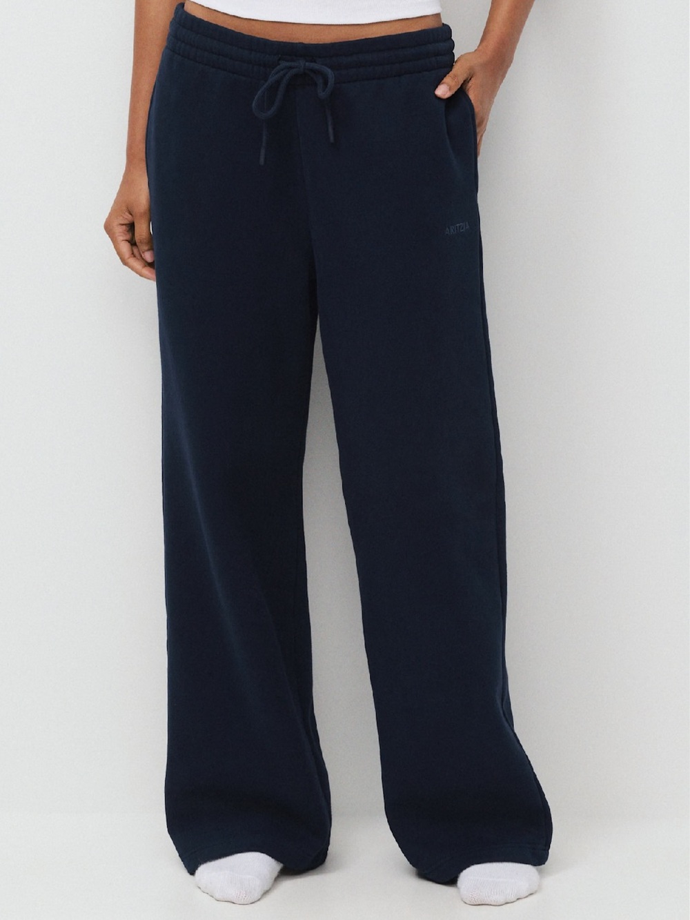 Aritzia Wide-Leg Cozy Sweatfleece Pants - Navy